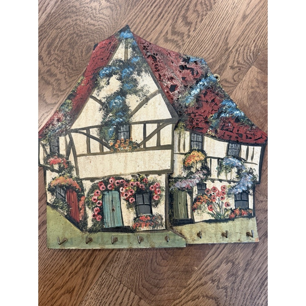 Vtg Cottage Farmhouse 3D Wall Key Holder 8 Hooks 12.5"x 13" Flower Garden